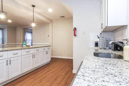 Luxe Bartram Beach Retreat 4bd - 3ba * Atlantic City